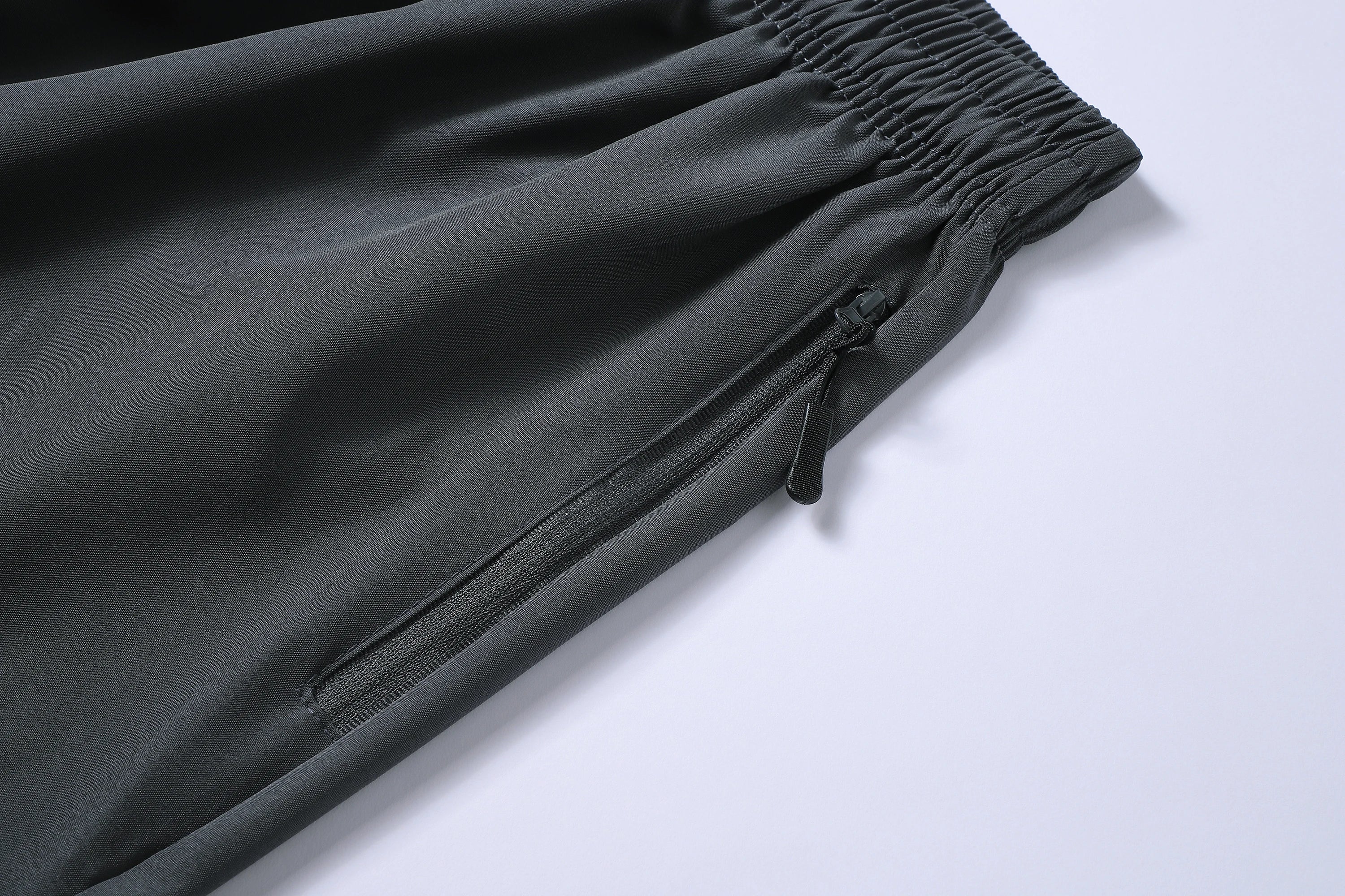 5 pairs of men's casual sports shorts - wrinkle-resistant polyester blend, adjustable drawstring waistband