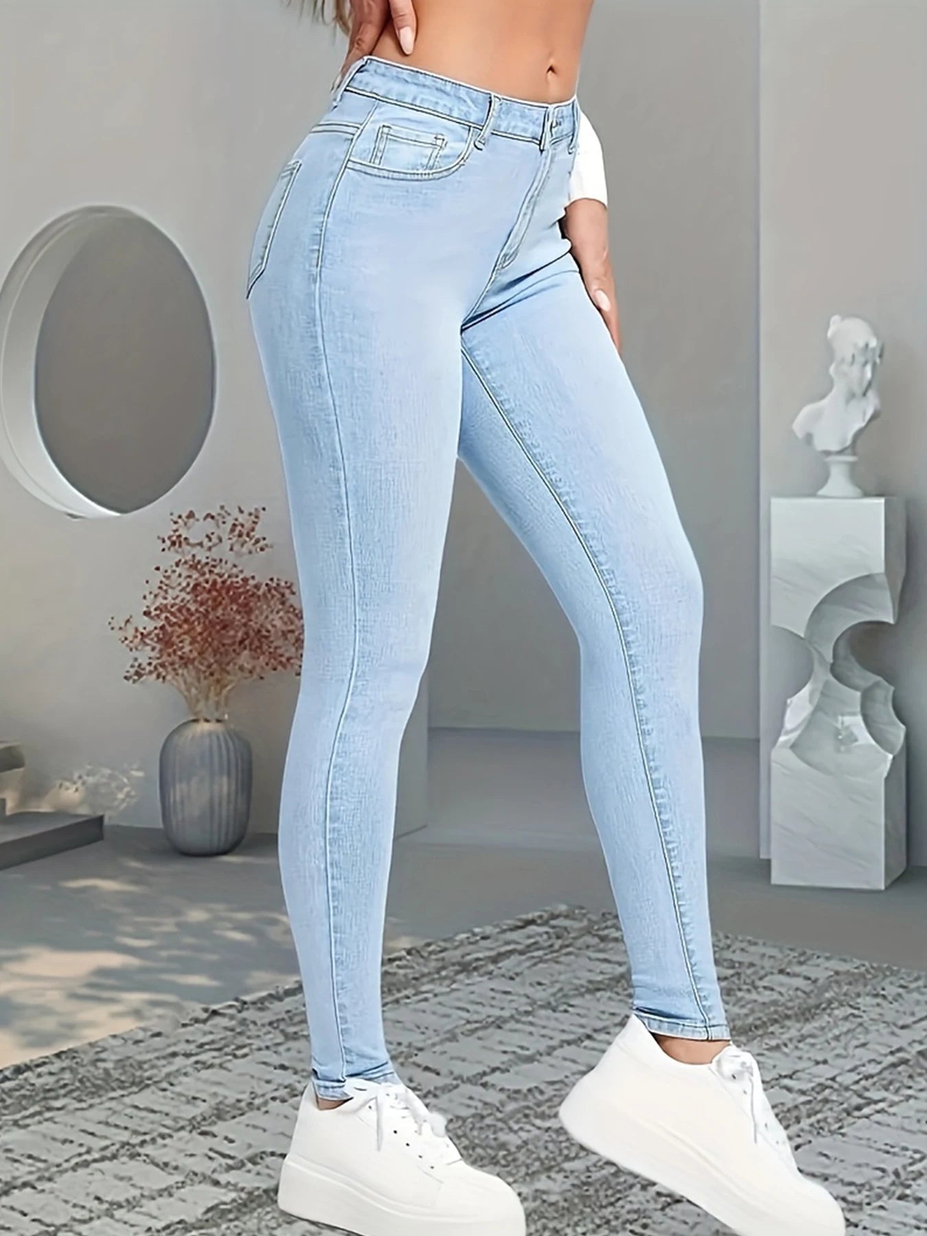 Women's High Waisted Elastic Slim Fit Jeans Slanted Pockets Washed Blue