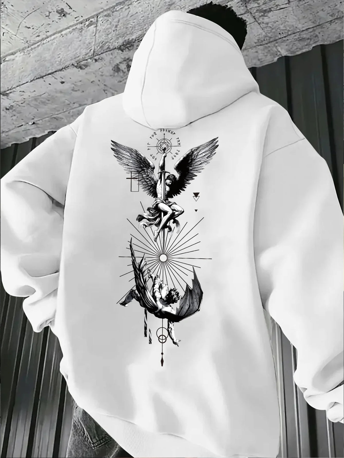 Men's Gothic Angel & Tarot Print Hooded Sweatshirt - Longr, Machine /Fall Layering (Tarot Card Design, Regular Fit)