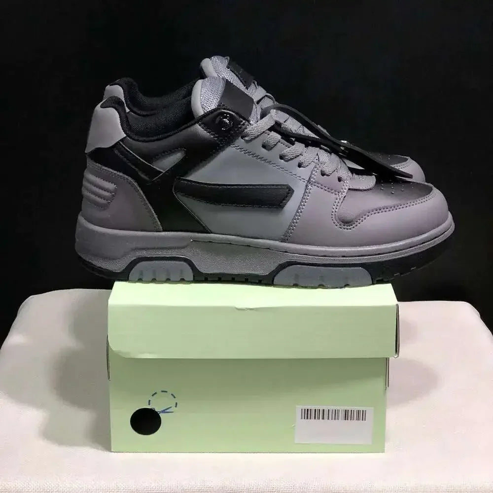 2025 Fashion Slim Arrow Sport men sneakers Women Sneaker non-slip Non-soles classics Leather Zip