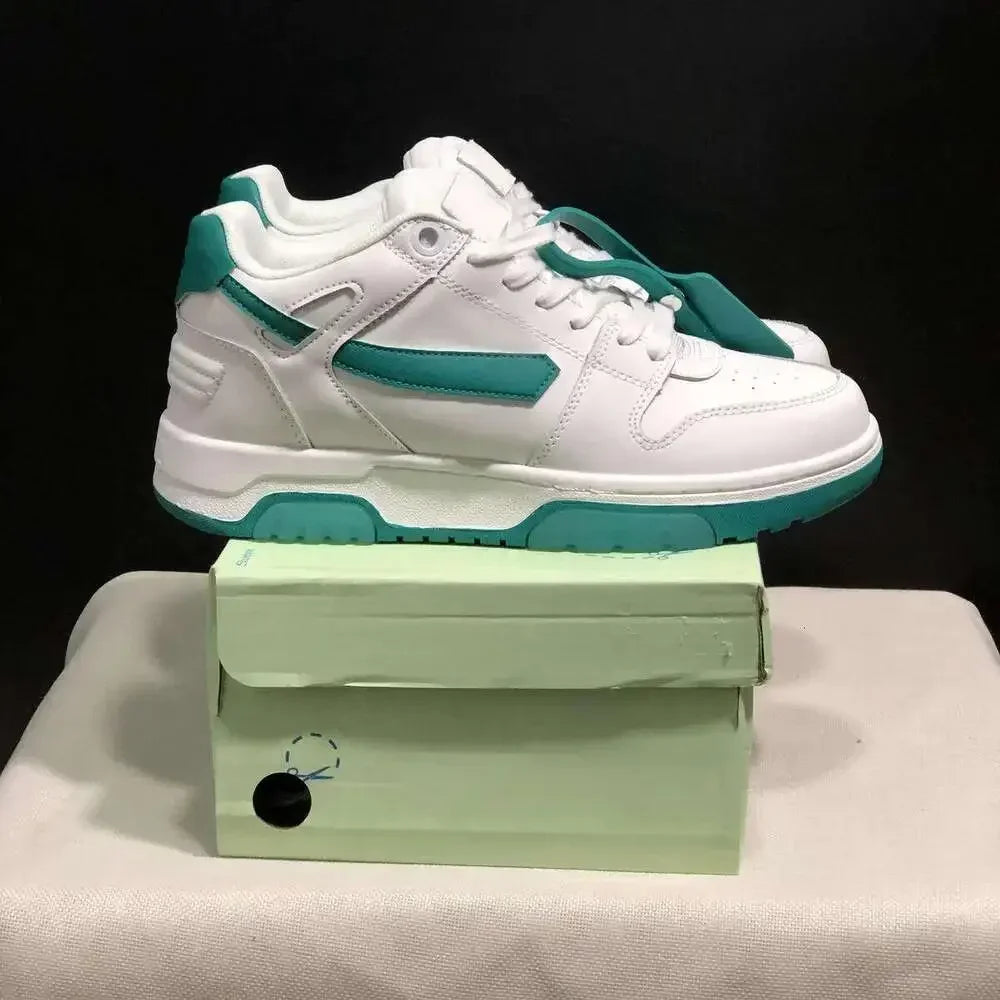 2025 Fashion Slim Arrow Sport men sneakers Women Sneaker non-slip Non-soles classics Leather Zip
