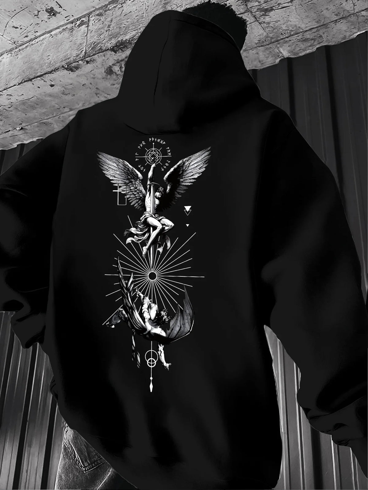 Men's Gothic Angel & Tarot Print Hooded Sweatshirt - Longr, Machine /Fall Layering (Tarot Card Design, Regular Fit)