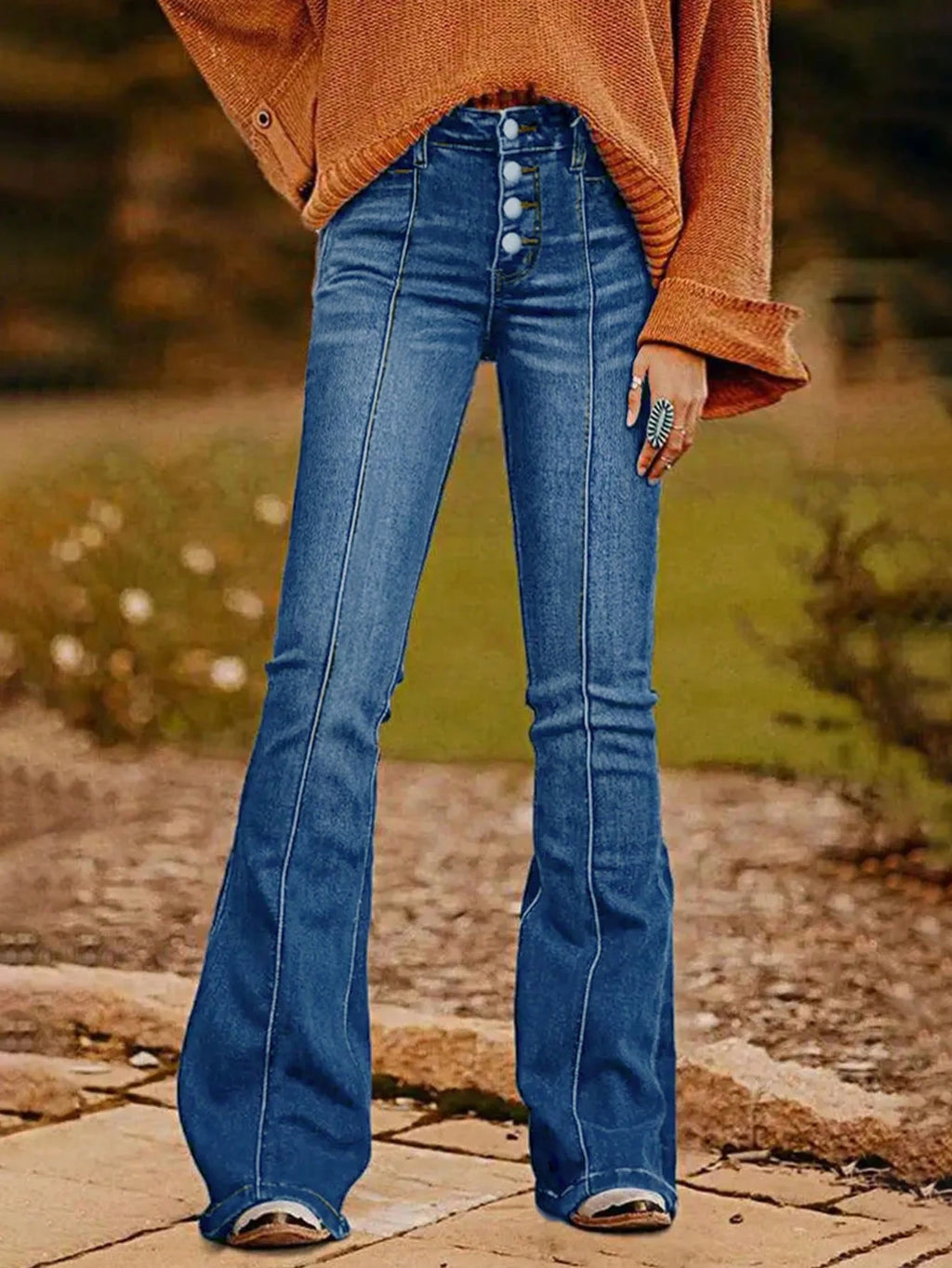 Women's Slim Fit Flared Jeans with Multiple Buttons - Stylish and Trendy Denim Pants